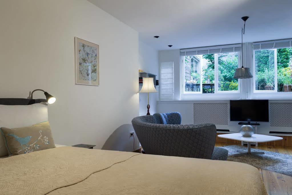 Tulipa Bed & Breakfast Amsterdam Bagian luar foto